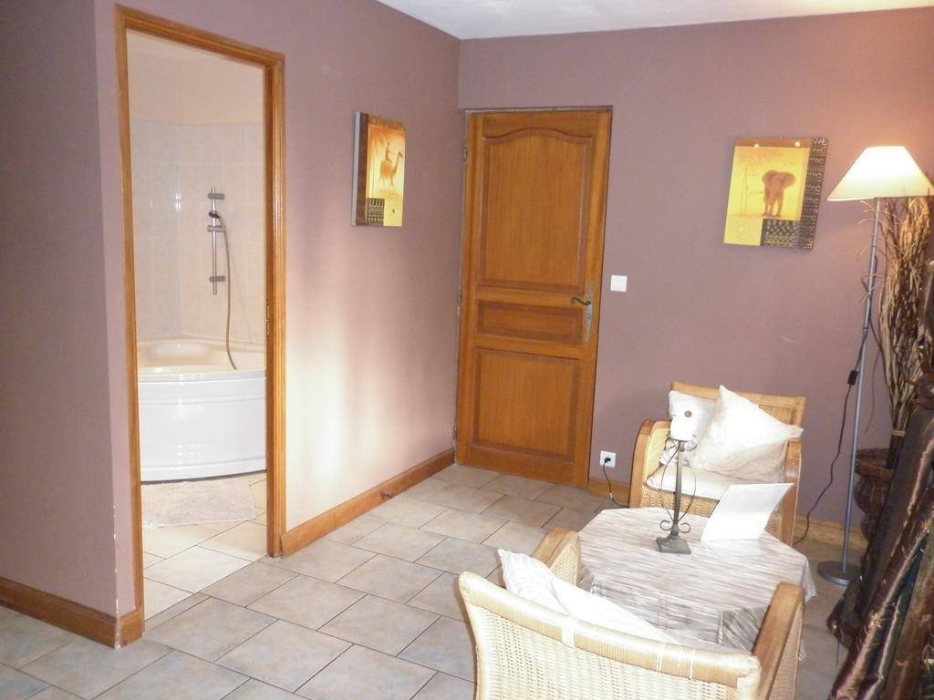 La Chartreuse Hotel Poilly-sur-Tholon Værelse billede