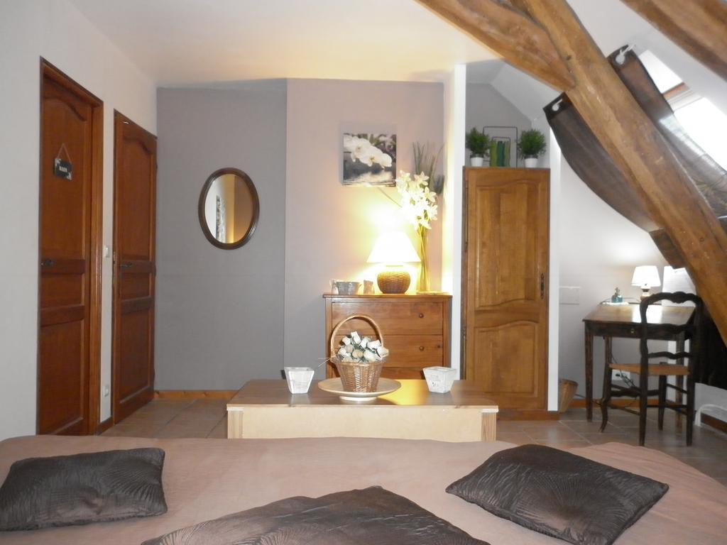 La Chartreuse Hotel Poilly-sur-Tholon Værelse billede