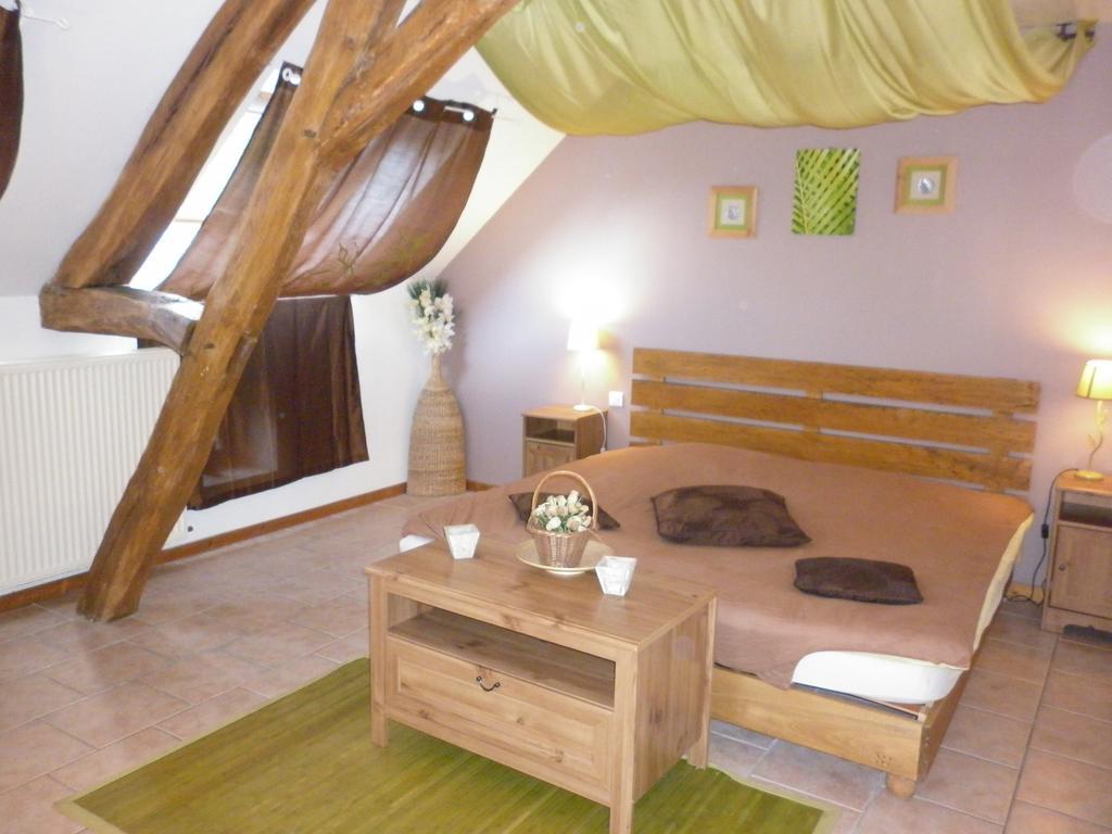 La Chartreuse Hotel Poilly-sur-Tholon Værelse billede