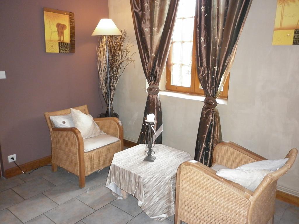 La Chartreuse Hotel Poilly-sur-Tholon Værelse billede