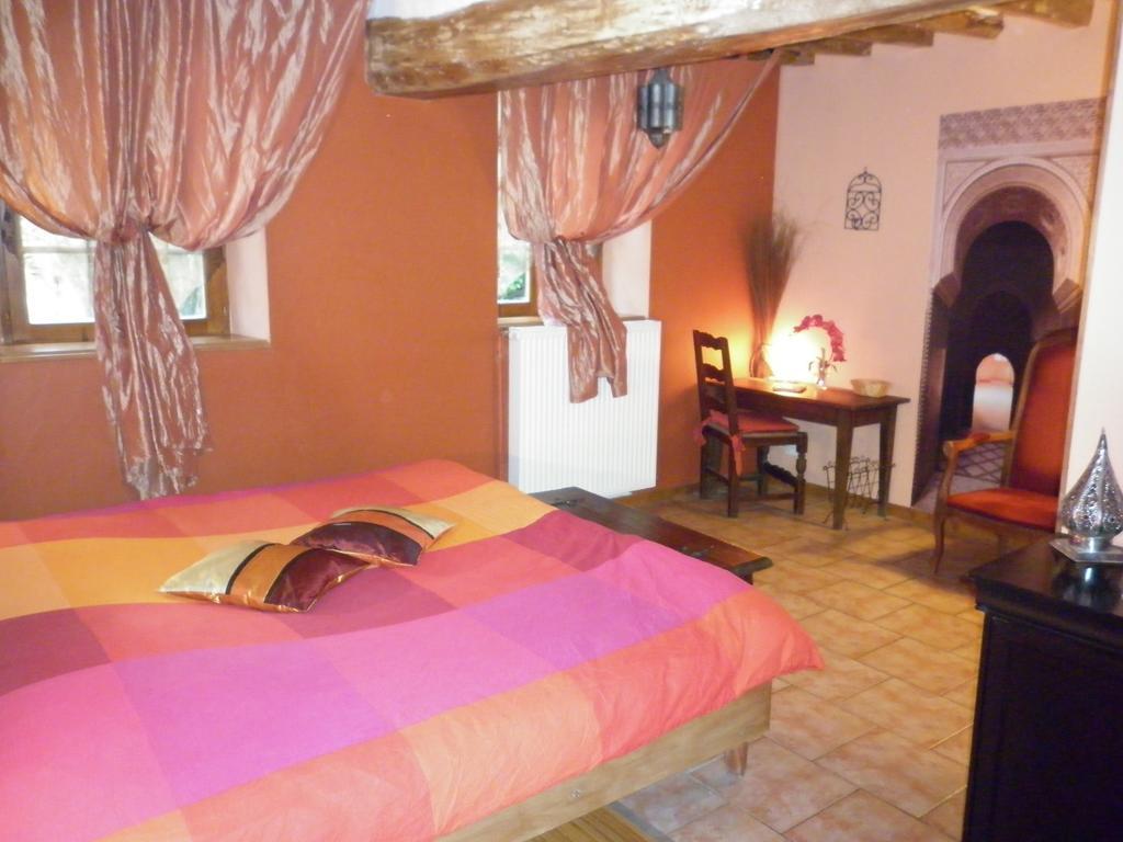 La Chartreuse Hotel Poilly-sur-Tholon Eksteriør billede